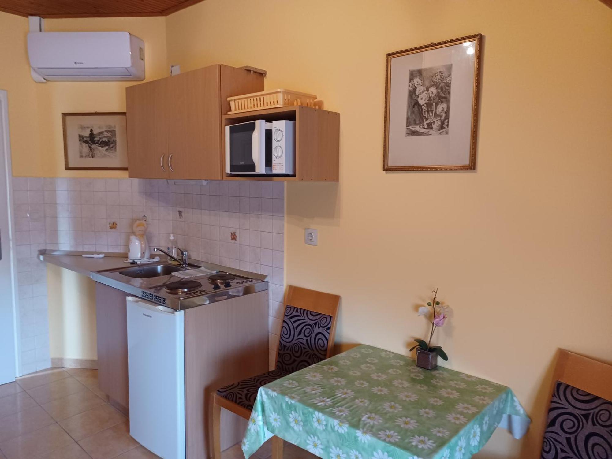 Andrea Apartmanház Balatongyörök Exterior foto