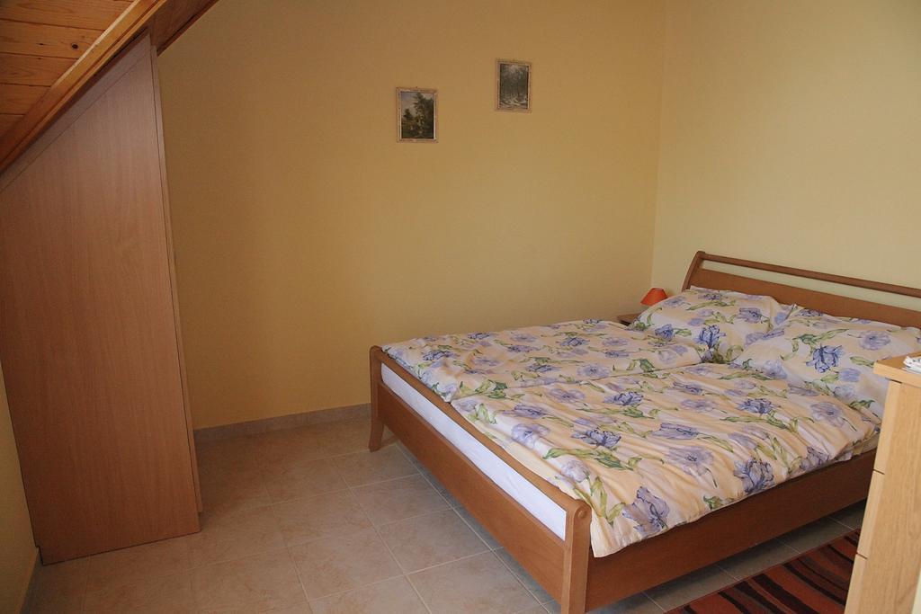 Andrea Apartmanház Balatongyörök Exterior foto