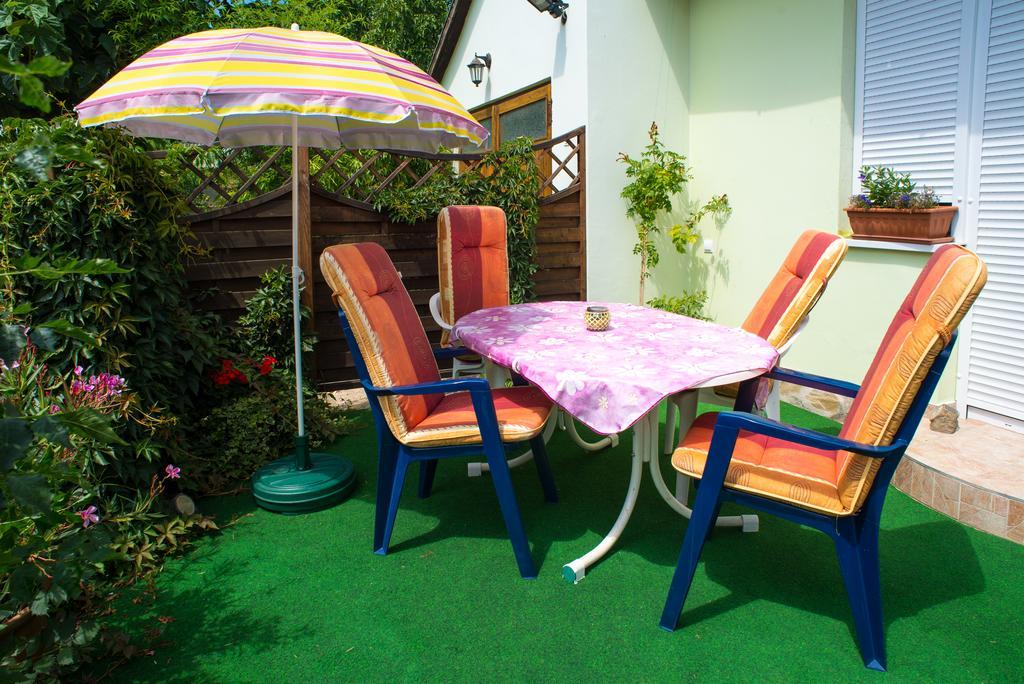 Andrea Apartmanház Balatongyörök Exterior foto